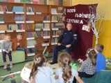 Ogólnopolski Dzień Głośnego Czytania 2022: policjanci z puckiej komendy czytali dzieciom | ZDJĘCIA, NADMORSKA KRONIKA POLICYJNA