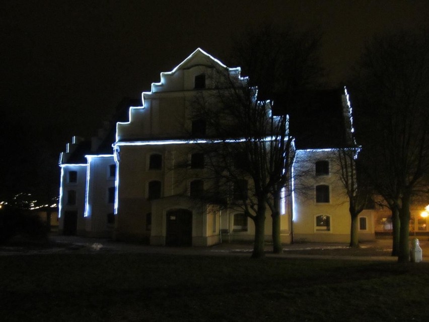 Nowy Tomyś. Świąteczne oświetlenie miasta [FOTO]