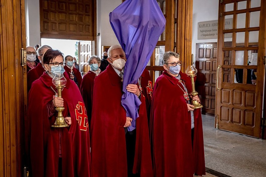 Wielki Piątek w Sanktuarium Podwyższenia Krzyża Świętego w...