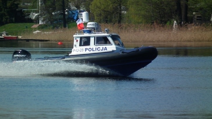 Policjanci z komisariatu wodnego w Poznaniu rozpoczynają...