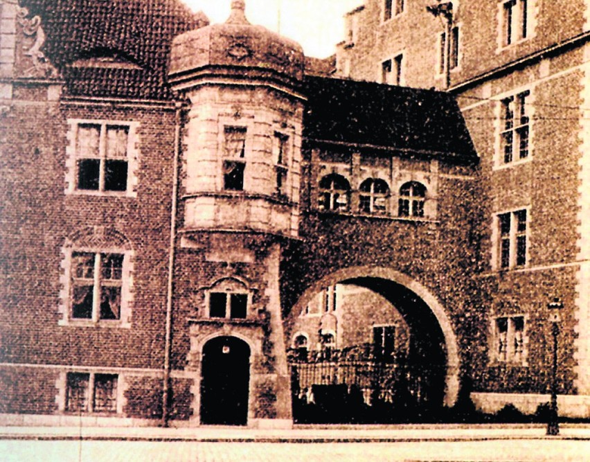 Siedziba gdańskiej policji. Stan z początku XX w.