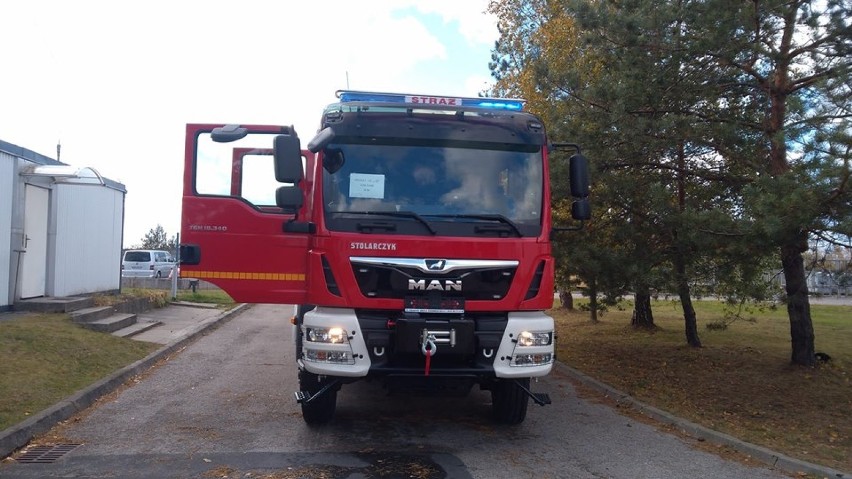 Nowy wóz strażacki dla jednostki Ochotniczej Straży Pożarnej Jabłonna! [ZDJĘCIA]