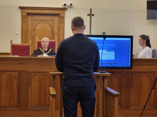 Jeden ze świadków zeznawał osobiście na sali rozpraw Sądu Okręgowego w Gdańsku