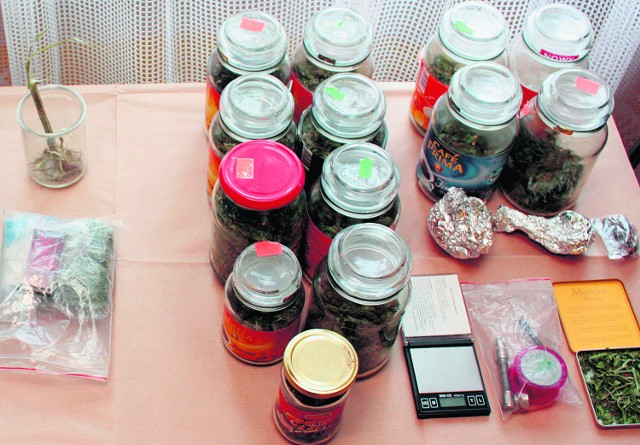 W piątek policjanci zabezpieczyli pół kilograma marihuany