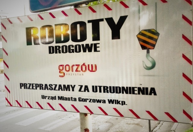 W poniedziałek (7 listopada), od godzin porannych nastąpi całkowite zamknięcie dla ruchu, przebudowywanej w okolicach Ronda Santockiego, ul. Warszawskiej.