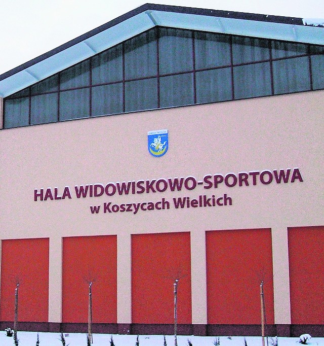 Sala w Koszycach Wielkich wciąż budzi duże kontrowersje