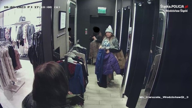 Wodzisławscy śledczy prowadzą dochodzenie w sprawie kradzieży ubrań z centrum handlowego Karuzela. Rozpoznajesz tę kobietę?