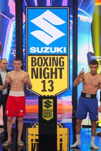 Tak wyglądała ceremonia ważenia przed galą Suzuki Boxing Night 13 w Rypinie