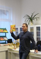 Grzegorz Kasdepke odwiedził maluchy z gminy Koszarawa