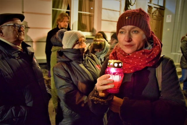 Człuchowski marsz milczenia po śmierci Pawła Adamowicza, prezydenta Gdańska