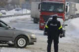 Kontrolują tiry. Poradź policji, gdzie je sprawdzać