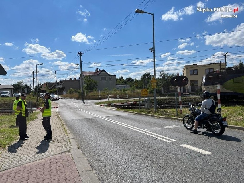 Akcję przeprowadzono na przejeździe kolejowym przy ulicy...