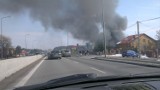 Groźny pożar w Zbylitowskiej Górze. Spalił się warsztat i samochody 