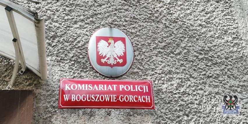 W Komisariacie Policji w Boguszowie-Gorcach dostępny jest...