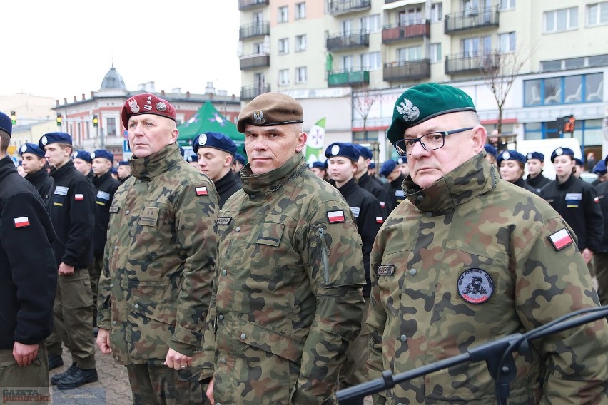 Ślubowanie kadetów Zespołu Szkół Akademickich we Włocławku,...