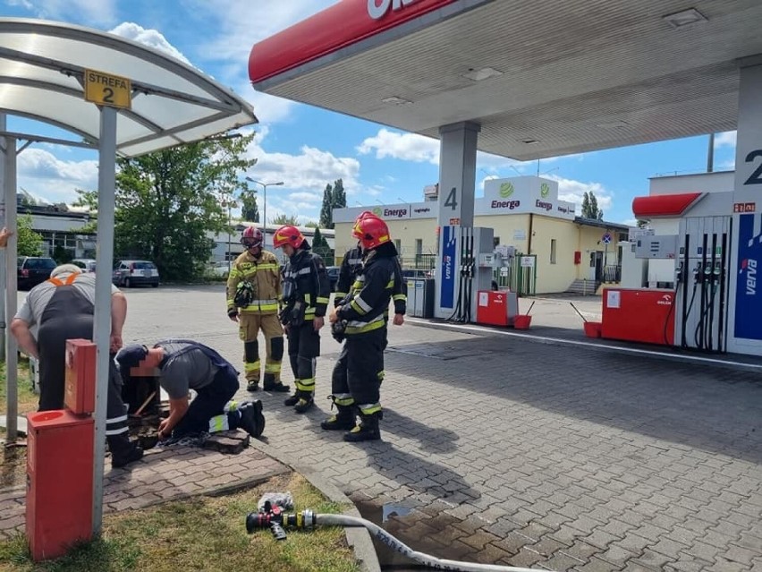 Na stacji paliw przy ul. Wschodniej w Toruniu samochód...