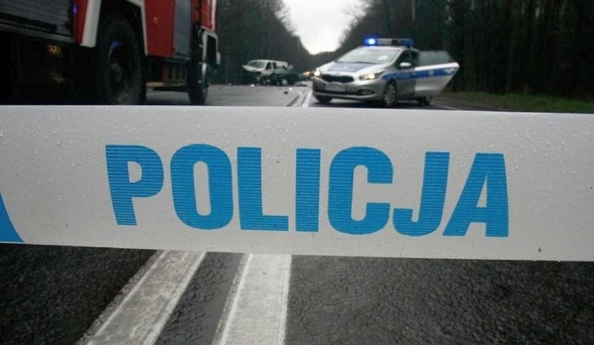 Tragiczny wypadek w Emilianowie pod Bydgoszczą. Na miejscu zginęły trzy osoby