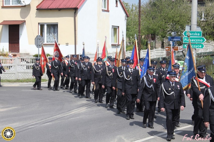 Pielgrzymka strażaków w Skarżycach 2015