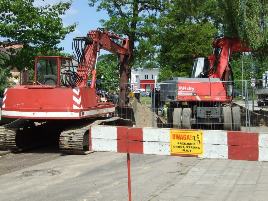 Wieluń: Spore utrudnienia na Wodnej. W kolejce Zamenhofa i Nowy Rynek