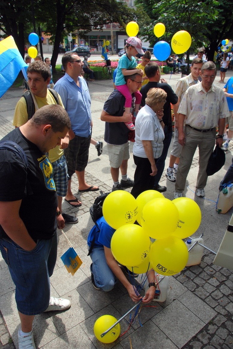 V Marsz Autonomii Śląska zgromadził 2,5 tysiąca osób [ZDJĘCIA]