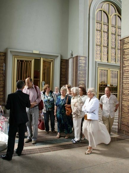 Estońscy seniorzy z wizytą w powiecie konińskim