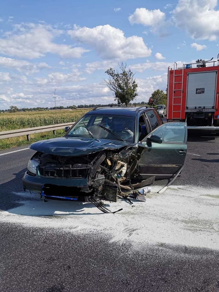 Wypadek w Bogdanowie. Cztery osoby zostały ranne