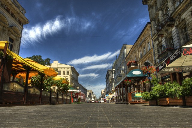 Zdjęcie ulicy Piotrkowskiej zgłoszone przez Urząd Miasta Łodzi. Ulica Piotrkowska, głosami internautów, będzie wizytówką polskiej wersji serwisu Street View firmy Google.