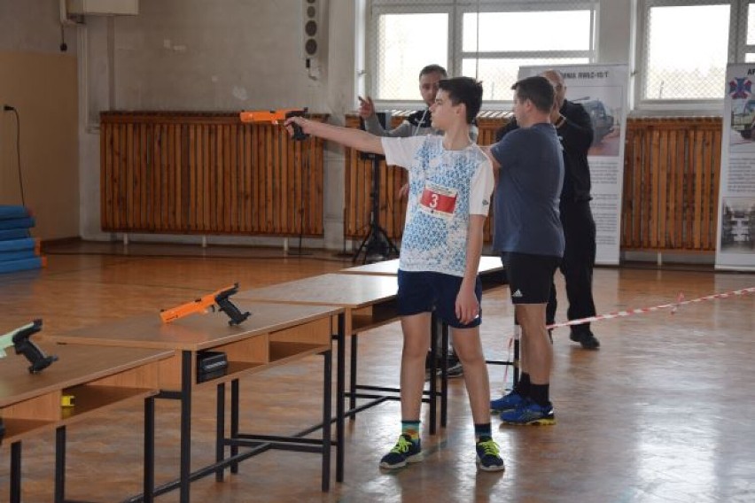 Zawody i pokazy Laser Run w Sieradzu. Był nawet mistrz...