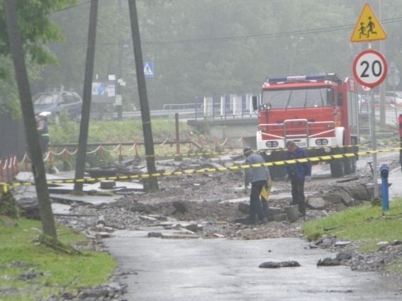 Burza w Górkach Wielkich. Katastrofalna nawałnica [ZDJĘCIA]