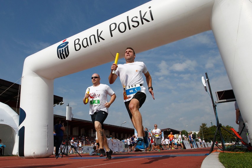 2. PKO BIEG CHARYTATYWNY ODBYŁ SIĘ W 12 MIASTACH W CAŁEJ...