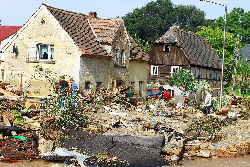 Bogatynia: Miasto zniszczone przez żywioł (NOWE ZDJĘCIA)