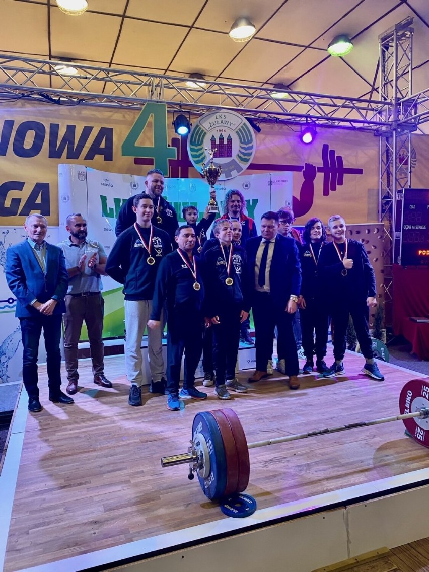 Ciężarowcy Weightlifting Kielpino na podium Turnieju o Bursztynową Sztangę