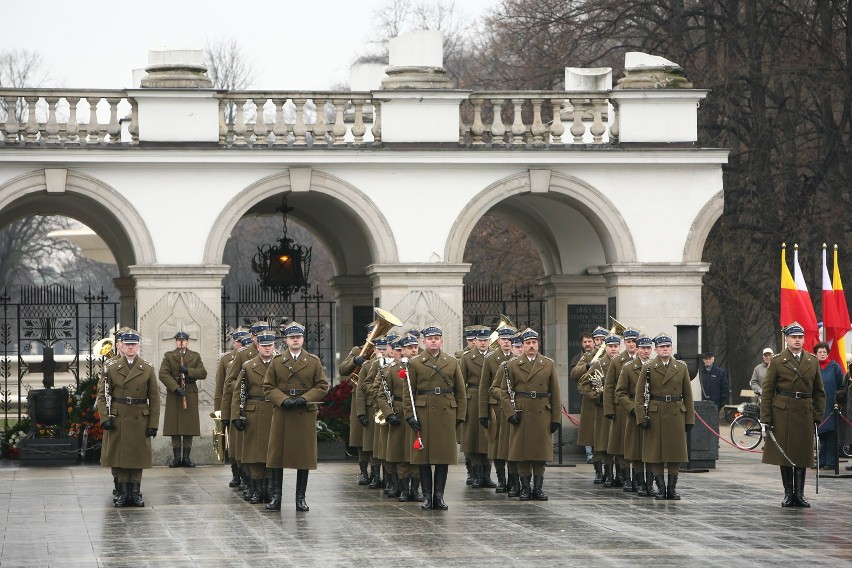 W samo południe o 12-ej rozpoczną się obchody święta 11...