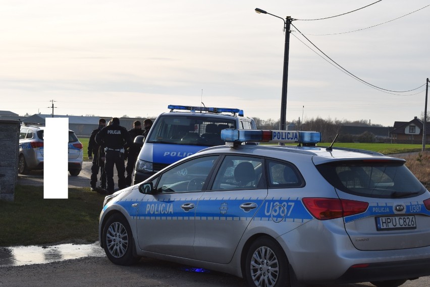 Jankowo Dolne. Awanturował się i zaatakował policjantów. Dostał dwa zarzuty