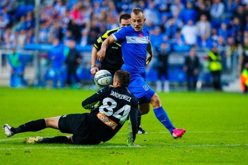 Lech Poznań - Pogoń Szczecin 1:1. Mecz niewykorzystanych sytuacji [RELACJA, ZDJĘCIA]