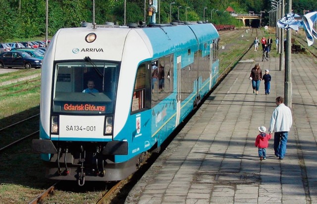 PKM ma sprawić, że taki pociąg na stacji w Kartuzach będzie można zobaczyć nie tylko podczas happeningów &quot;Dziennika Bałtyckiego&quot;