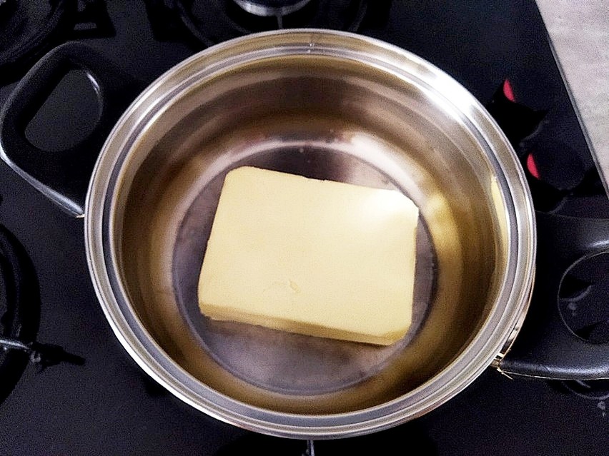 Do przygotowania masła klarowanego potrzebujesz jedynie...