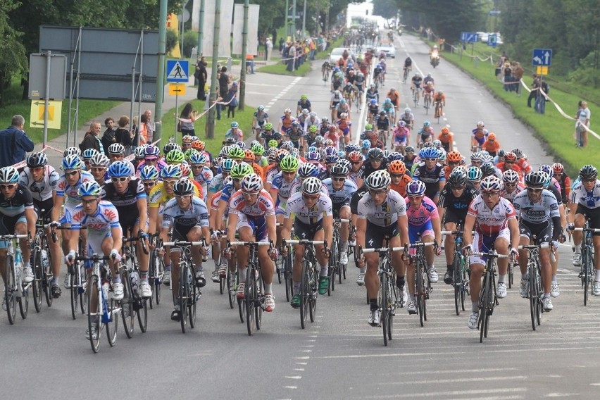 68. Tour de Pologne: Start w Będzinie. Kolarze jadą do Katowic [ZDJĘCIA]