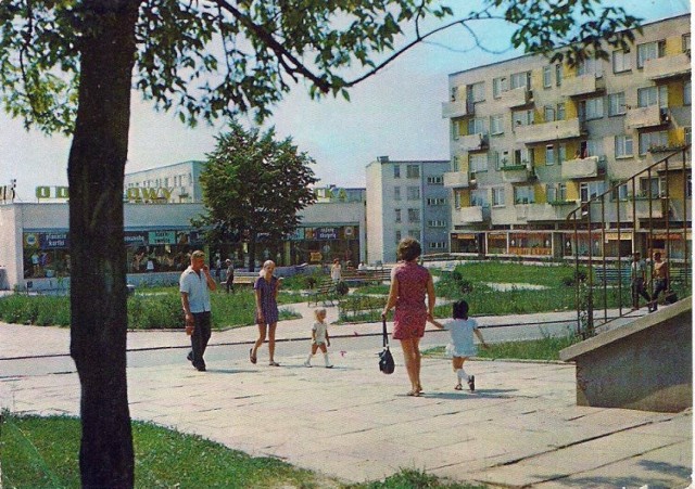 Tak Starachowice wyglądały 40 lat temu. Zdjęcie z lat 1980-1985 - Osiedle "Na skarpie". Więcej na kolejnych zdjęciach>>>