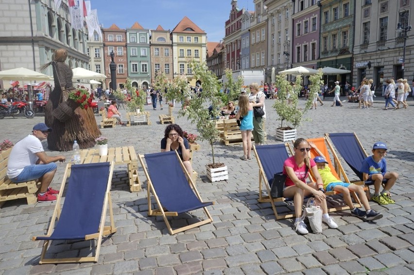 Na Starym Rynku stanie blisko 100 drewnianych domków i...