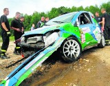 Rajd Karkonoski: Wyciągali samochód, który wpadł do zalewu