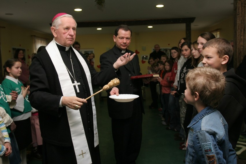 Abp Damian Zimoń odchodzi na emeryturę [ZDJĘCIA]