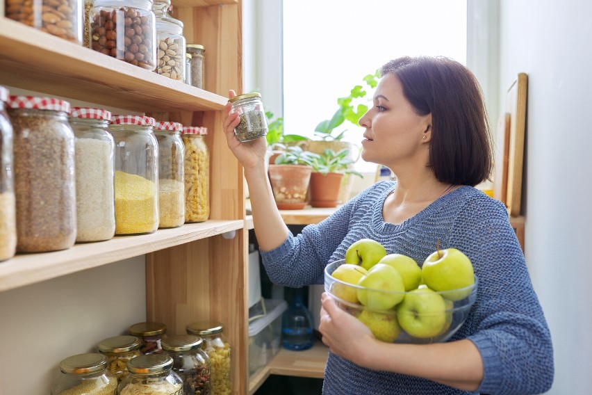 Co jeść, gdy chorujemy przewlekle? W planowaniu specjalistycznych posiłków pomogą bezpłatne diety NFZ oparte o zdrową dietę DASH