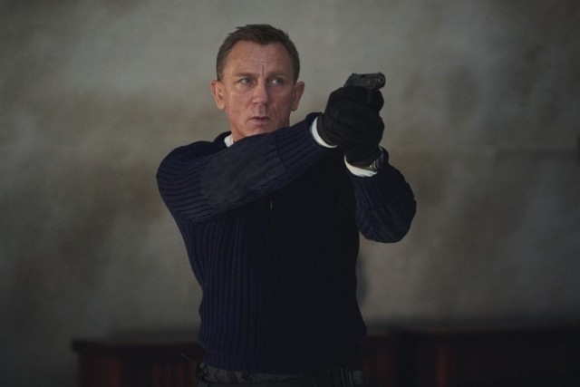 "Nie czas umiera" ostatni film z serii o Jamesie Bondzie będzie można premierowo obejrzeć na HBO Max. Jakie jeszcze filmy szykują stacje telewizje i platformy?  Przesuwaj zdjęcia w prawo - naciśnij strzałkę lub przycisk NASTĘPNE