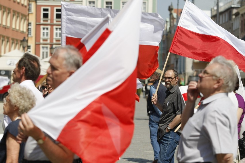 Marsz zwolenników Jarosława Kaczyńskiego nie wypalił