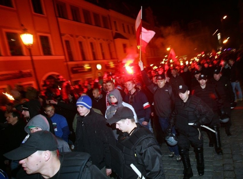 Wrocław: NOP przemaszerował (ZDJĘCIA i FILM)