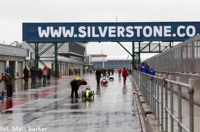 Bolid Silesian Greenpower z Gliwic podbił słynny tor Silverstone! [ZDJĘCIA i WIDEO]