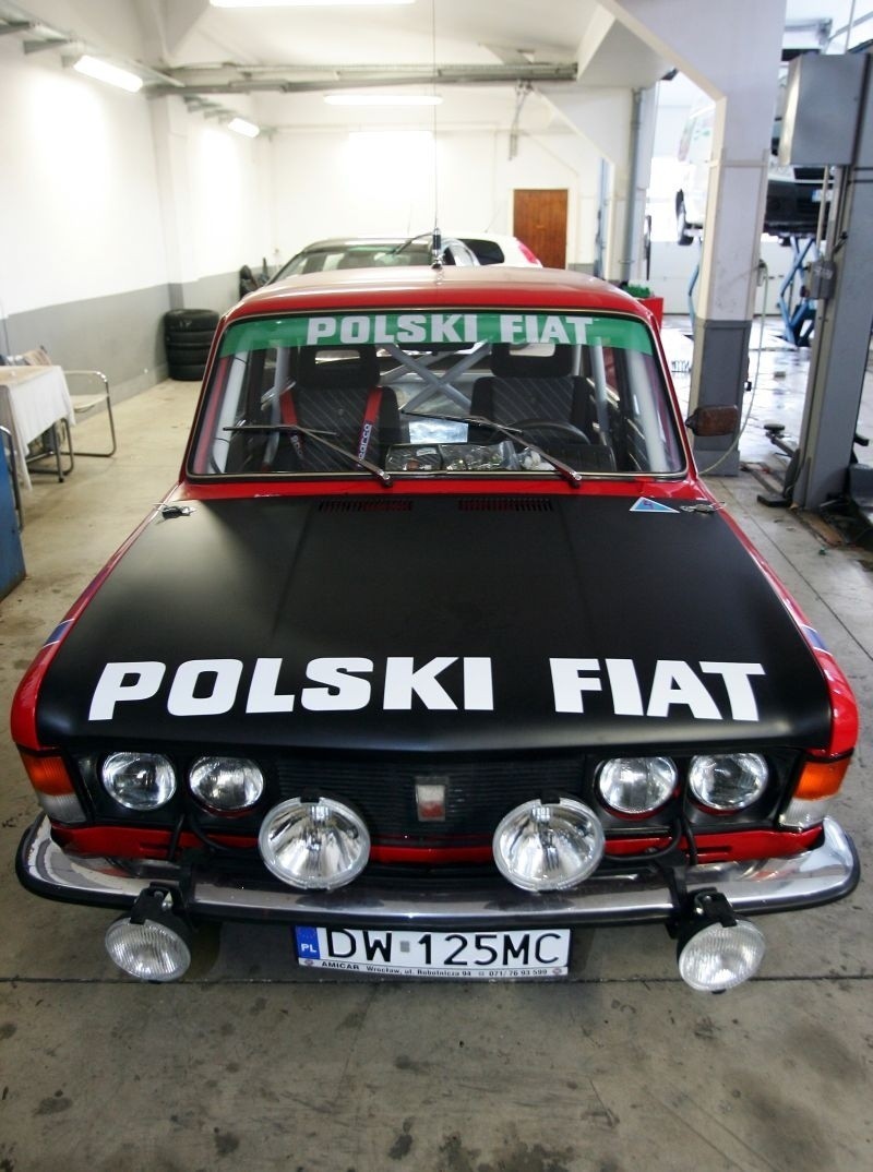 Wrocław: Fiatem 125p wystartują w rajdzie Monte Carlo (ZDJĘCIA)