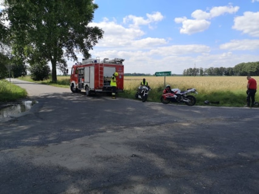 Wypadek z udziałem motocyklów - poszkodowany wymagał pomocy medycznej [GALERIA, 04.07.2020]