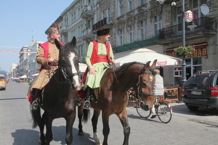 Narodowe czytanie Henryka Sienkiewicza w Łodzi [ZDJĘCIA]